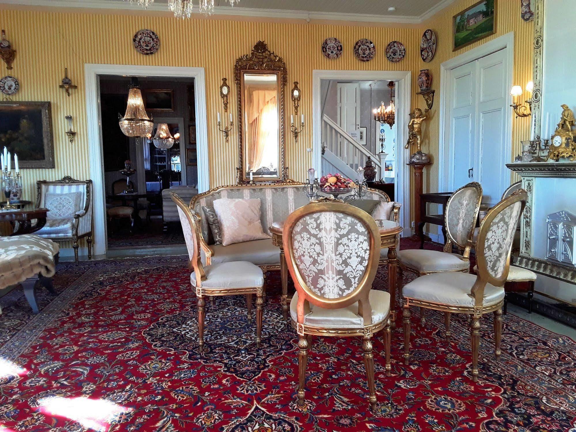 Hotel Toeyrylae Manor Artjarvi Экстерьер фото